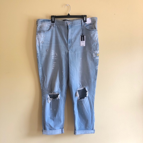 Express High Rise Girlfriend Jeans - Picture 3 of 7